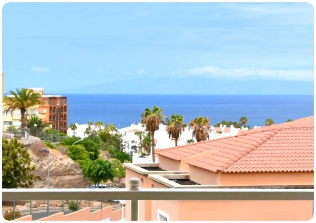 Margherita'S Apartment Orlando Costa Adeje Екстериор снимка